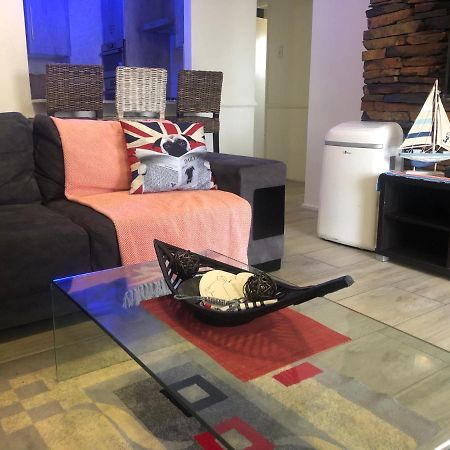 Summer Sands - Durban North Beach Accommodation Buitenkant foto