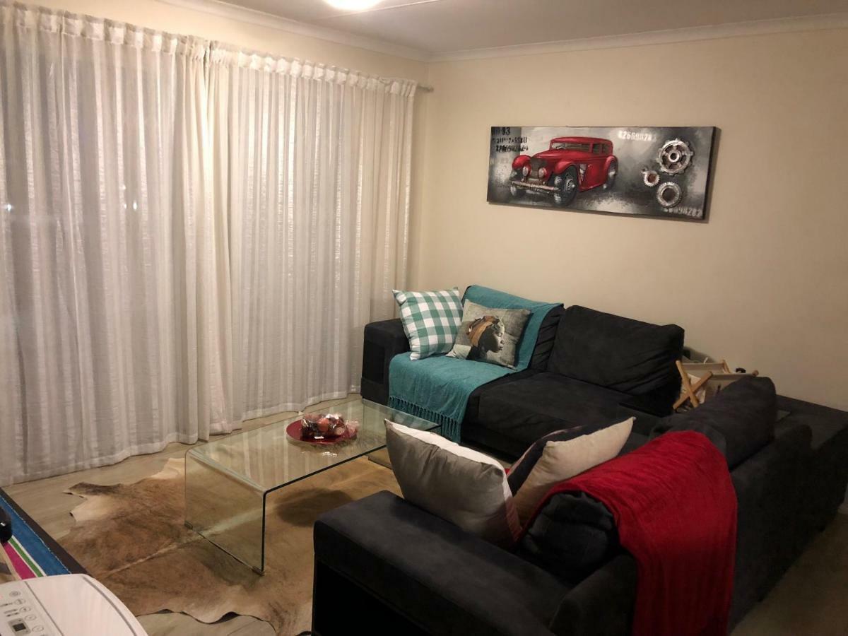 Summer Sands - Durban North Beach Accommodation Buitenkant foto